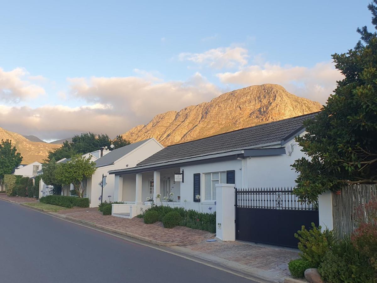 Bed and Breakfast Petit Ermitage à Franschhoek Extérieur photo